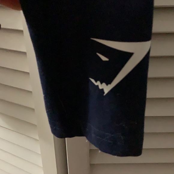 Gym shark leggings - Picture 2 of 2